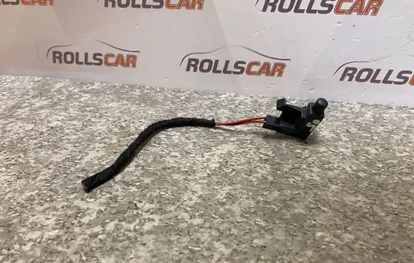 Volkswagen Touareg I Hand parking brake sensor 1J0947561