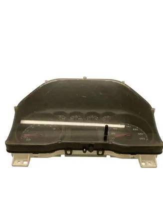 Chevrolet Silverado Speedometer (instrument cluster) 84934301