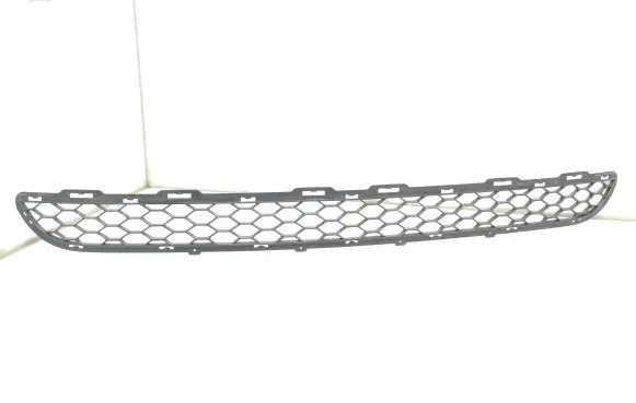 Hyundai Santa Fe Front bumper lower grill 865122b000