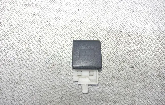 Toyota Yaris Engine bonnet (hood) release handle