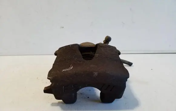 Volkswagen Polo V 6R Front brake caliper