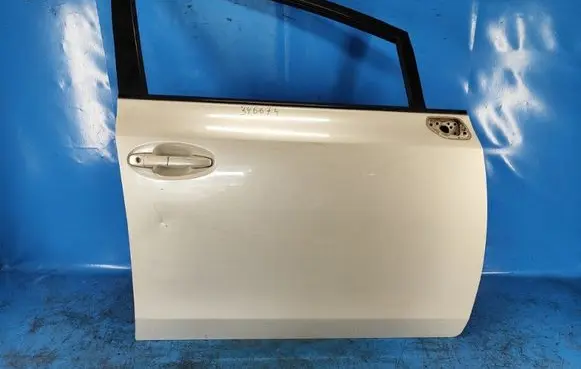 Toyota Prius+ (ZVW40) Front door 6700147091