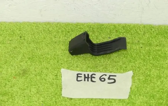 BMW 1 F20 F21 Front bumper mounting bracket 382000826