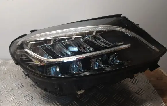 Mercedes-Benz C W205 Headlight/headlamp A2059068005