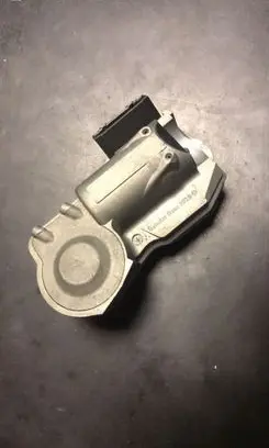 Mercedes-Benz CLS C219 Steering wheel lock 2034621130