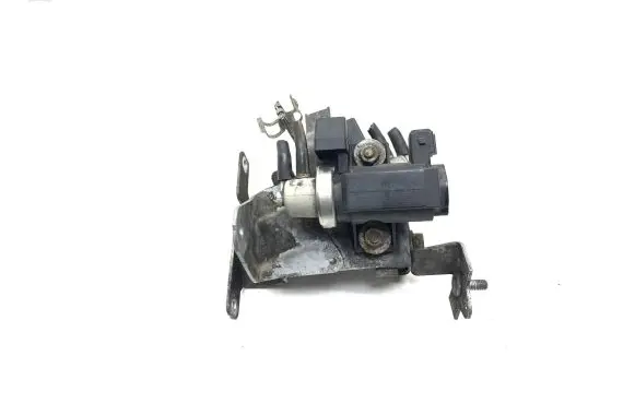 BMW 5 F10 F11 Turbo solenoid valve 70088704 7595374
