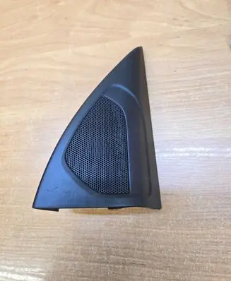 Volvo S60 Front door high frequency speaker 30781068