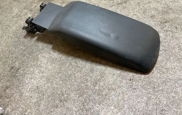Citroen C4 III e-C4 Armrest 