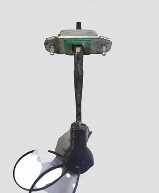 KIA Sorento Rear door check strap stopper
