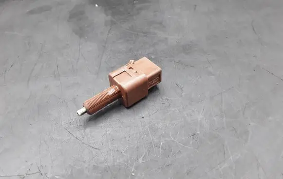 Nissan Qashqai Brake pedal sensor switch NOCODE