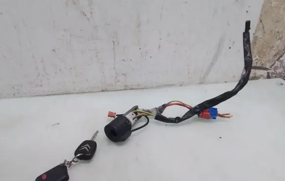 Citroen Xsara Ignition lock