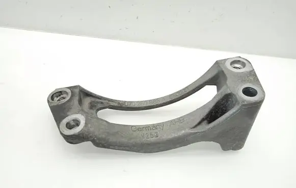 Volkswagen Transporter - Caravelle T5 A/C compressor mount bracket 070260885A