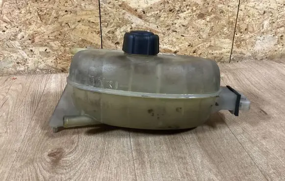 Renault Trafic II (X83) Coolant expansion tank/reservoir 7700312900 31465571