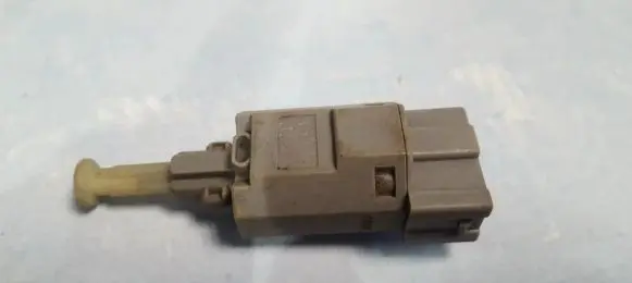 Mazda 626 Brake pedal sensor switch ga2c6649y