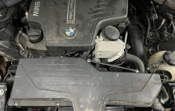 BMW 3 F30 F35 F31 Engine
