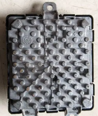 Hyundai i30 fastback LED ballast control module 04921-91000
