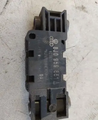 Audi A3 S3 A3 Sportback 8P Airbag deployment crash/impact sensor 8J0959651