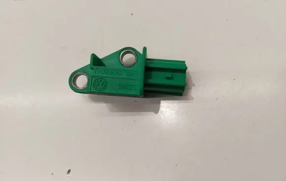 Skoda Octavia Mk2 (1Z) Airbag deployment crash/impact sensor 1K0909606D