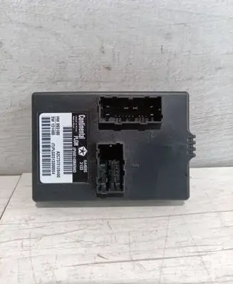 Jeep Grand Cherokee Tailgate/trunk control unit/module 68140669AD