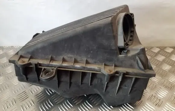 Seat Toledo II (1M) Air filter box 4615785944