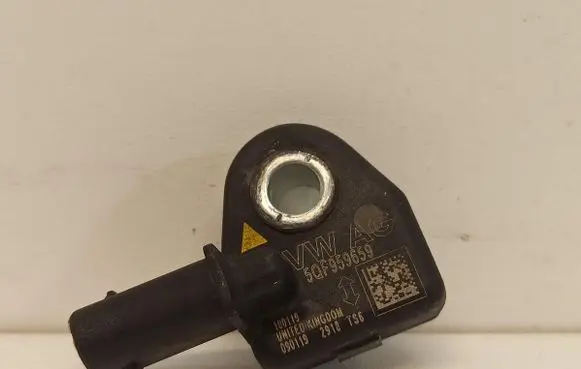 Seat Arona Airbag deployment crash/impact sensor 5QF959659