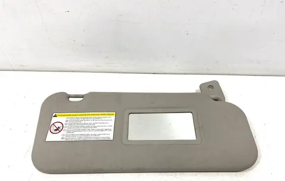 Peugeot 207 Sun visor