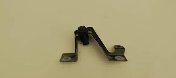 Renault Clio V Fender mounting bracket 631433487R