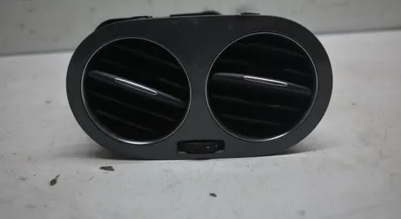 Volkswagen Tiguan Dashboard side air vent grill/cover trim 5M0819759