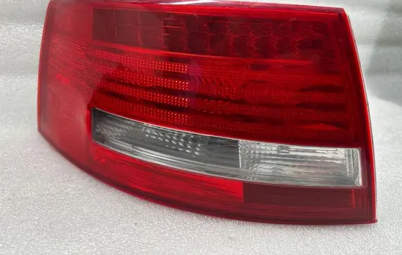 Audi A6 S6 C6 4F Rear/tail lights 4F5945095N 738013