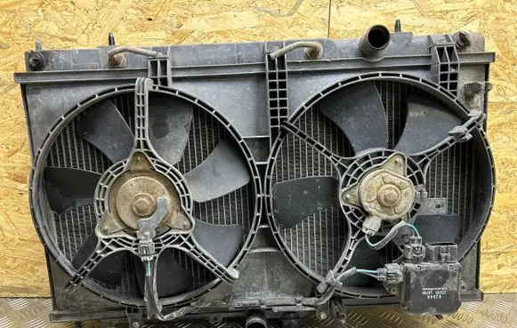 Mitsubishi Lancer Radiator set 