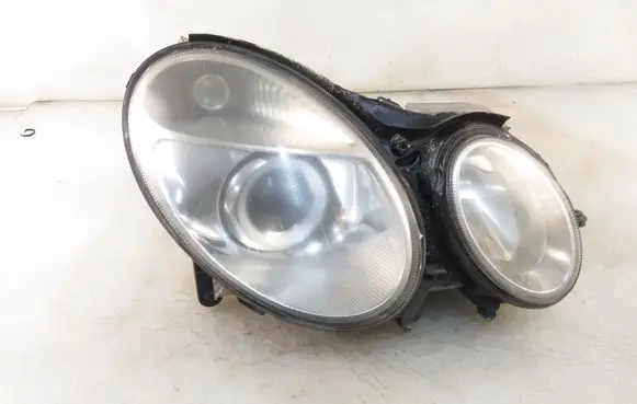 Mercedes-Benz E AMG W211 Headlight/headlamp 