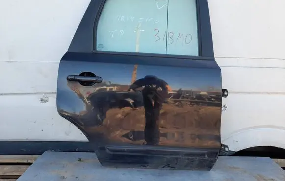 Nissan Note (E11) Rear door NOTZ11G