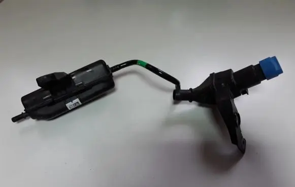 BMW X2 F39 Fuel tank filler neck pipe 7399294