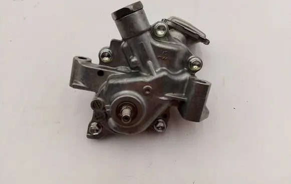 Toyota C-HR I Oil pump 0B11XHV2