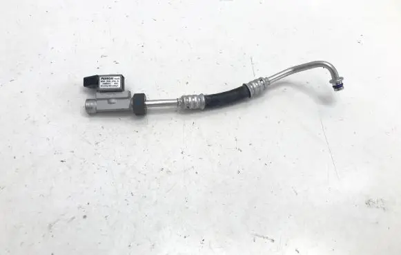 Cupra Born Air conditioning (A/C) pipe/hose 8R0260696B
