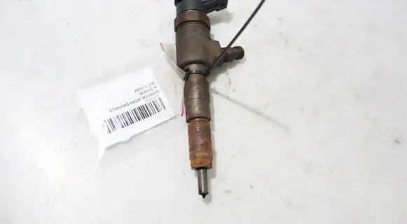 Peugeot 207 Fuel injector