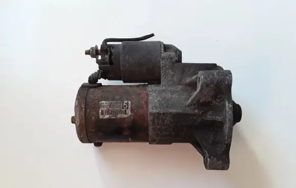 Citroen C-Crosser Starter motor 9656262780