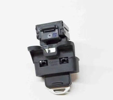 Volvo V60 Ignition lock AH4N15607AE 3659AV01125