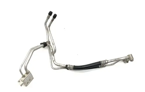 Jaguar XJ X350 Air conditioning (A/C) pipe/hose C2C28140