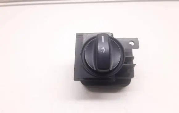 Mercedes-Benz A W169 Light switch 1695451704 32220501 0321902