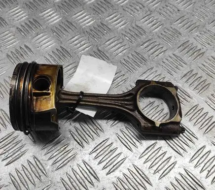 Volkswagen Golf V Piston 059107065CK 059198401F