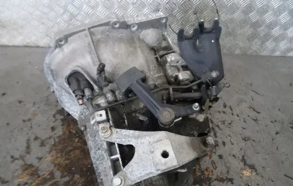 Volvo C30 Manual 5 speed gearbox 6M5R7002YD