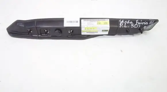 Skoda Fabia Mk3 (NJ) Fender foam support/seal 6V0821111