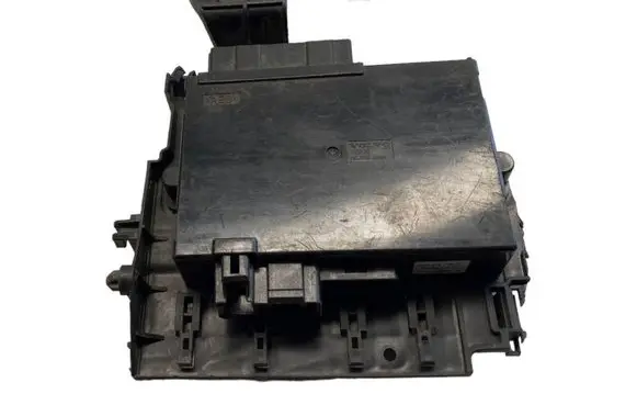Volvo XC90 Seat control module 8691707 04W12T