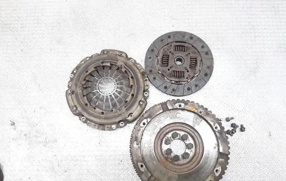 Renault Kangoo I Clutch set kit 8200335084