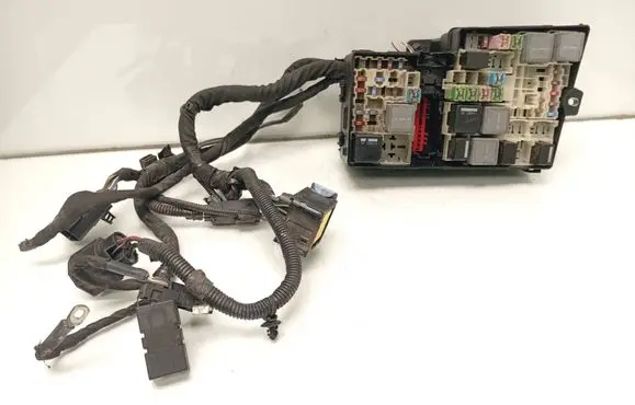 Volvo V40 Fuse box set AV6T14A067AD AV6T14A142AA 5M5T14B192CA