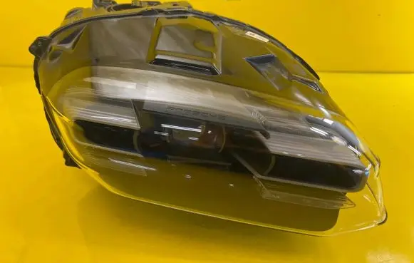 Porsche Taycan 9J1 Headlight/headlamp 9J1941032H