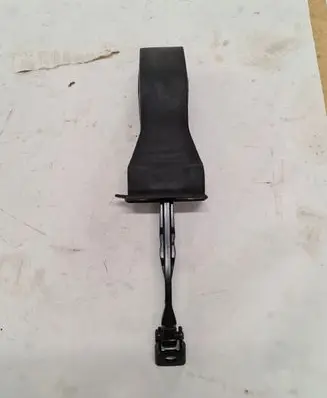 Front door check strap stopper