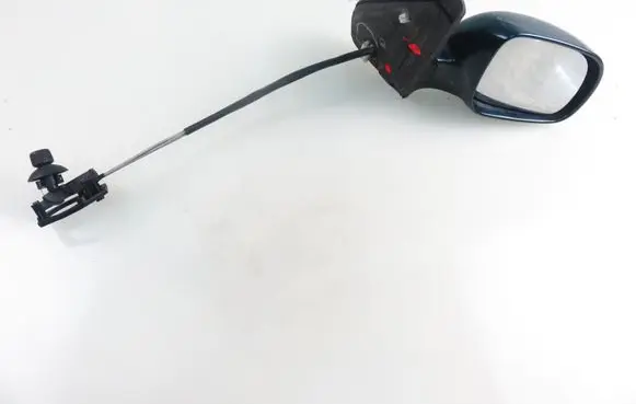 Volkswagen Golf IV Manual wing mirror 