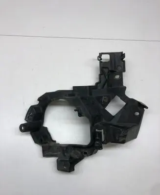 Headlight/headlamp mounting bracket